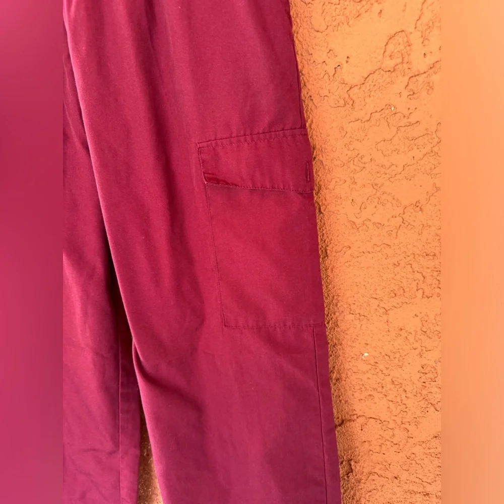 Scrub pants